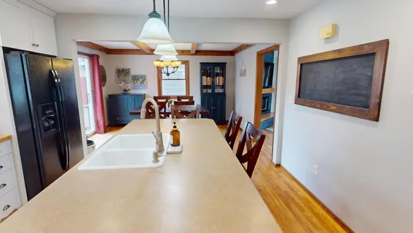 $319,900 | 1915 6th Avenue Northwest, Austin, MN 55912