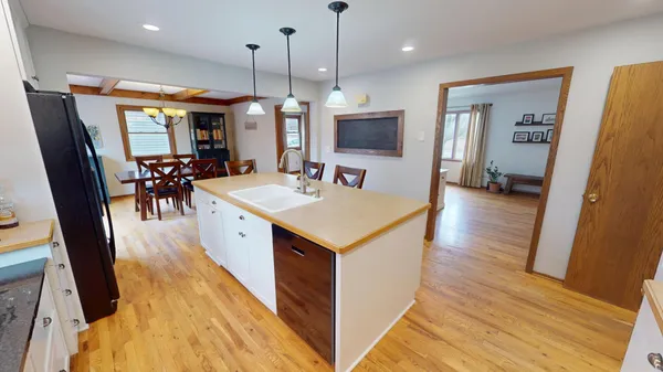 $319,900 | 1915 6th Avenue Northwest, Austin, MN 55912