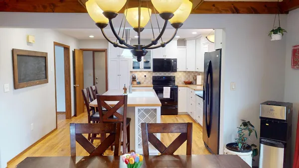 $319,900 | 1915 6th Avenue Northwest, Austin, MN 55912