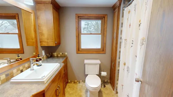 $319,900 | 1915 6th Avenue Northwest, Austin, MN 55912