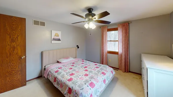 $319,900 | 1915 6th Avenue Northwest, Austin, MN 55912
