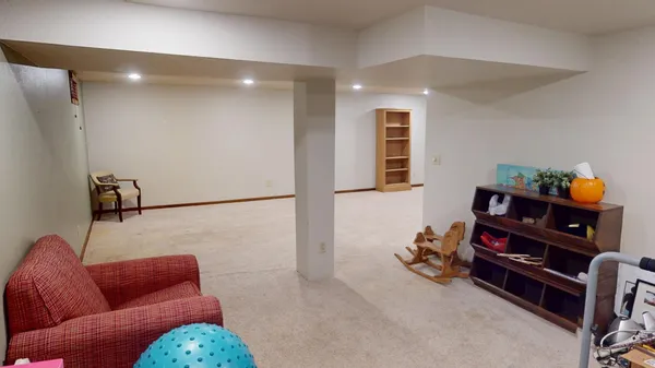 $319,900 | 1915 6th Avenue Northwest, Austin, MN 55912