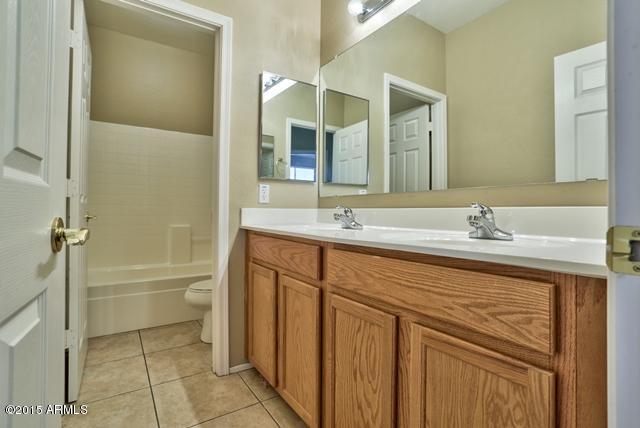 13652 West Calavar Road Surprise, AZ 85379 - Photo 29 of 39 Guest_Bathroom.jpg