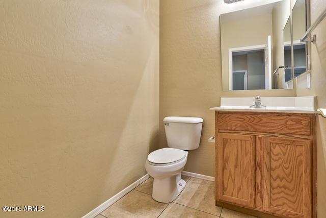 13652 West Calavar Road Surprise, AZ 85379 - Photo 30 of 39 Powder_Room.jpg