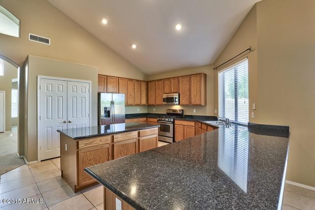 13652 West Calavar Road Surprise, AZ 85379 - Photo 4 of 39 Kitchen_2.jpg