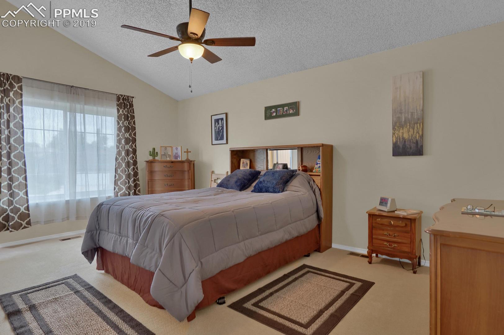 5418 Pinon Valley Road Colorado Springs, CO 80919 - Photo 11 of 29 Gallery Image 11