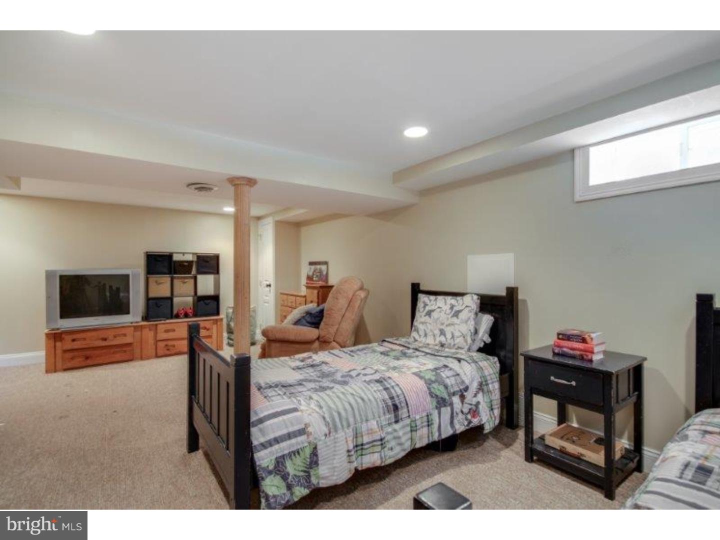 212 Villanova Road Glassboro, NJ 08028 - Photo 15 of 25