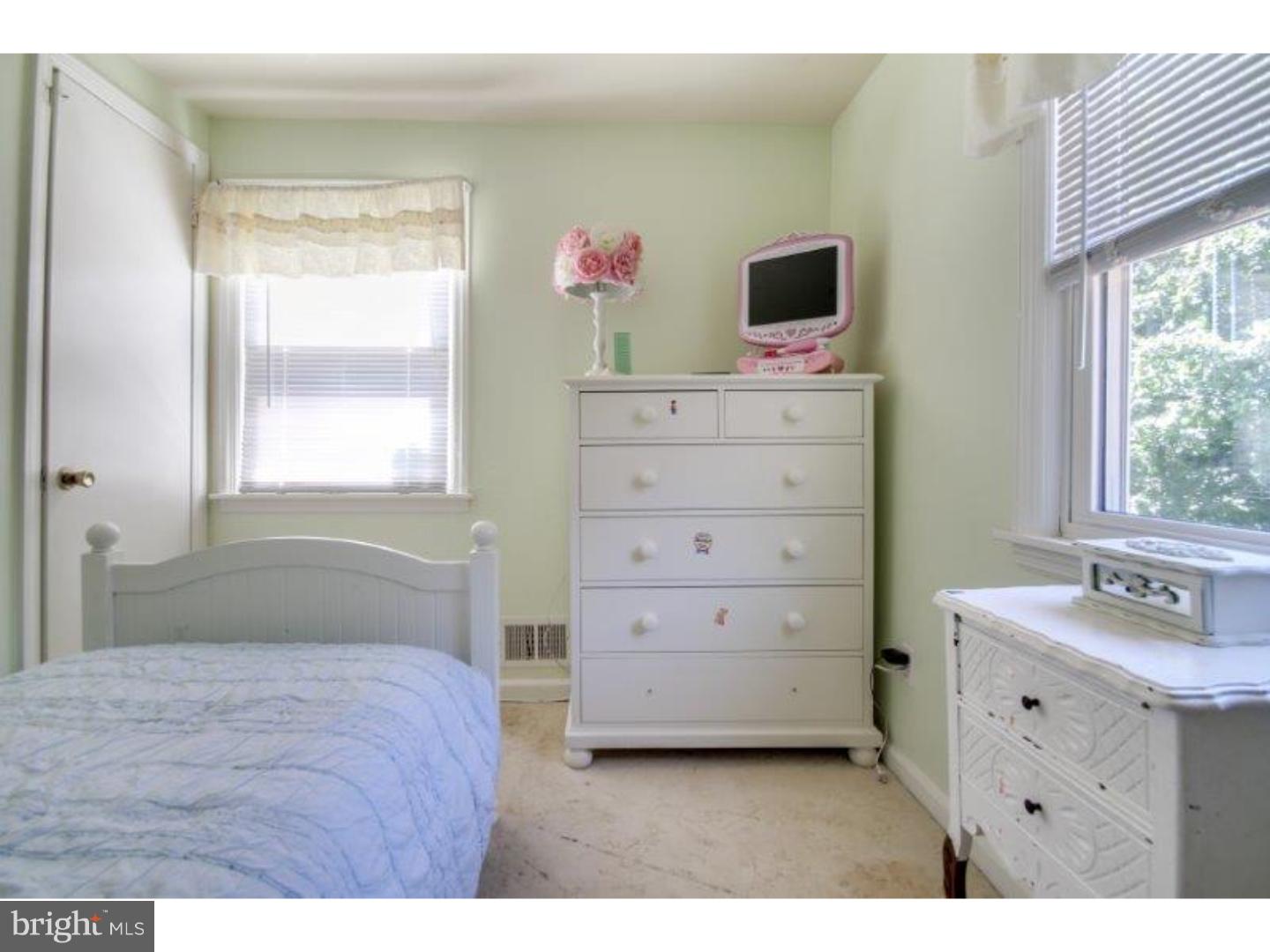 212 Villanova Road Glassboro, NJ 08028 - Photo 16 of 25
