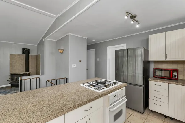 $550,000 | 2832 New Hampshire Rte 175, Thornton, NH 03285