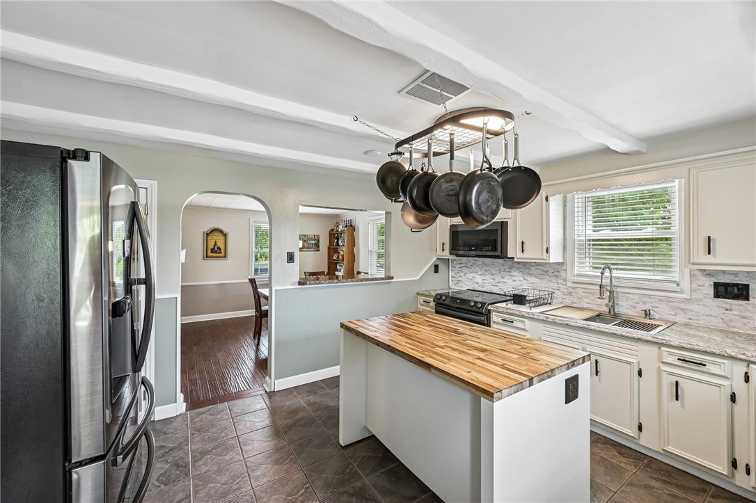4065 Airport Road Allentown, PA 18109 - Photo 10 of 28 A streamlined kitchen layout offers an inviting space for culinary creations.