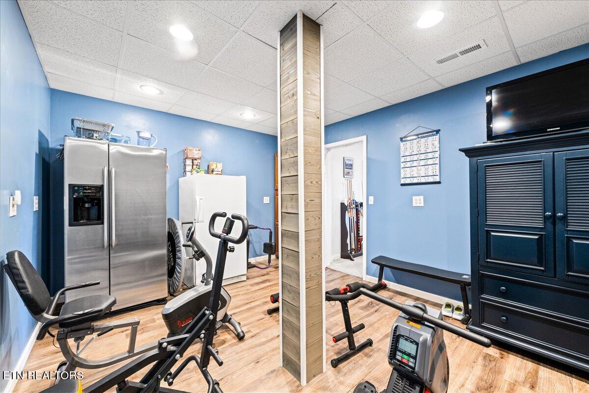 1048 Deerfield Way La Follette, TN 37766 - Photo 34 of 60 40-Deerfield Way