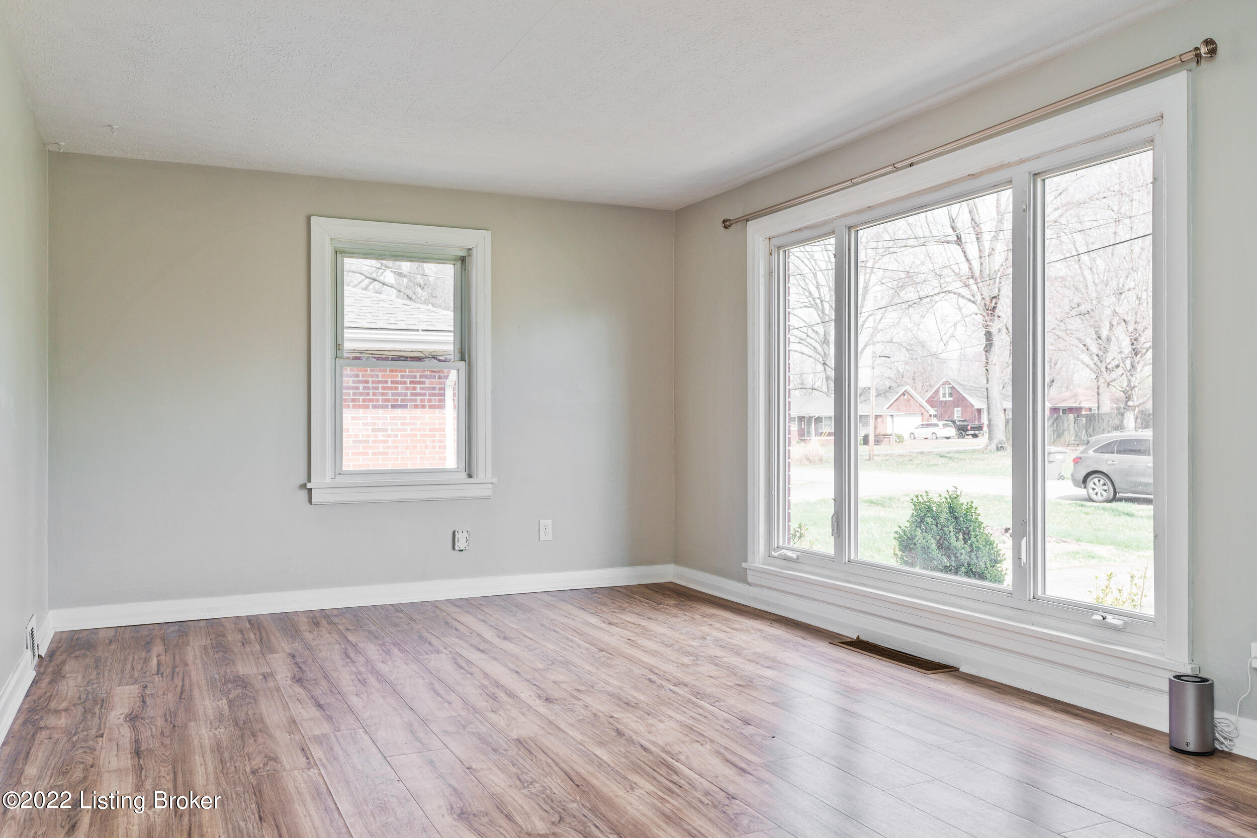 8250 Virginia Road Louisville, KY 40258 - Photo 5 of 41 8250 Virgina Road-19