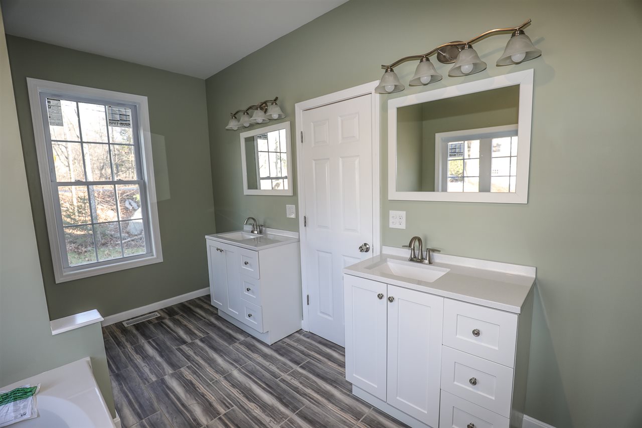 215 Packers Falls Road Durham, NH 03824 - Photo 10 of 35