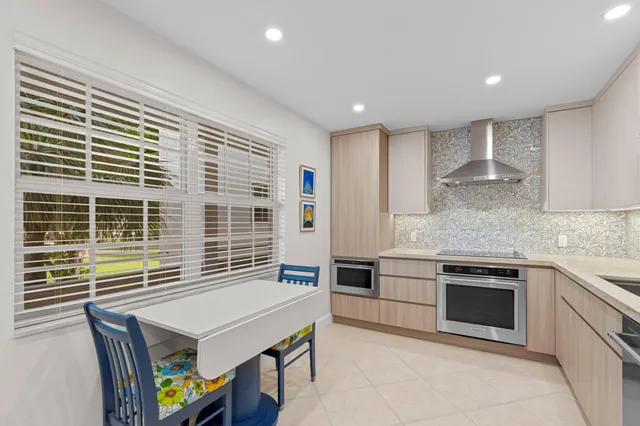 $389,000 | 821 Cypress Boulevard, Unit 211, Pompano Beach, FL 33069