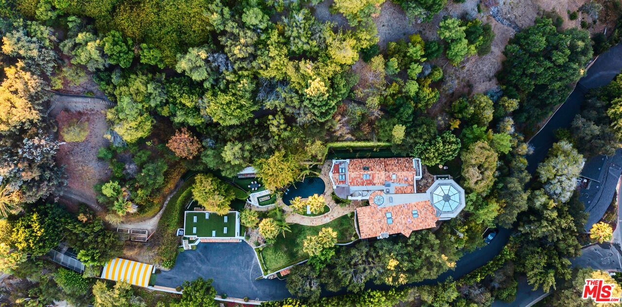 10048 Cielo Drive Beverly Hills, CA 90210 - Photo 36 of 36