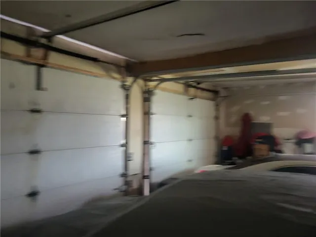 $850,000 | 20100 South S Street, Raymore, MO 64083