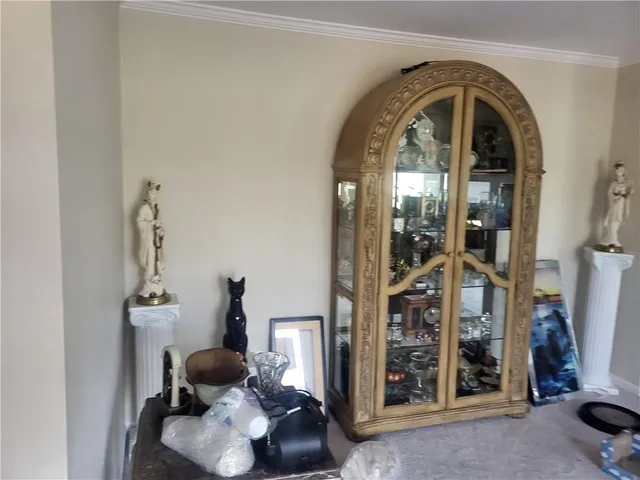 $850,000 | 20100 South S Street, Raymore, MO 64083