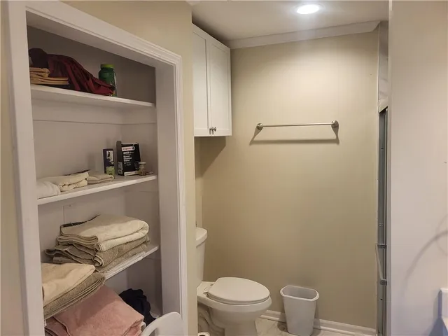 $850,000 | 20100 South S Street, Raymore, MO 64083