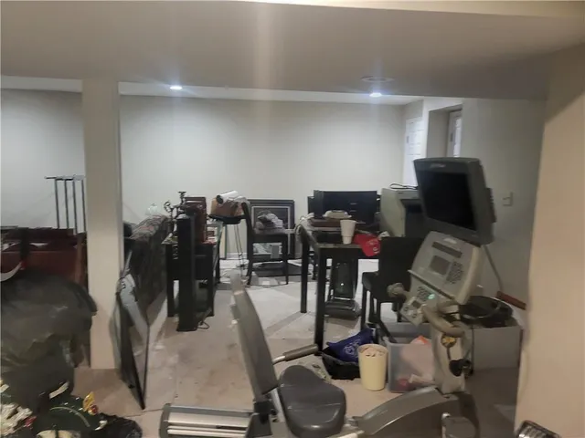 $850,000 | 20100 South S Street, Raymore, MO 64083