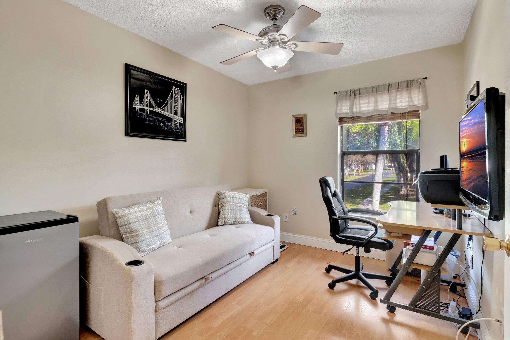 23359 Southwest 55th Way, Unit G Boca Raton, FL 33433 - Photo 28 of 63 3rd Bedroom