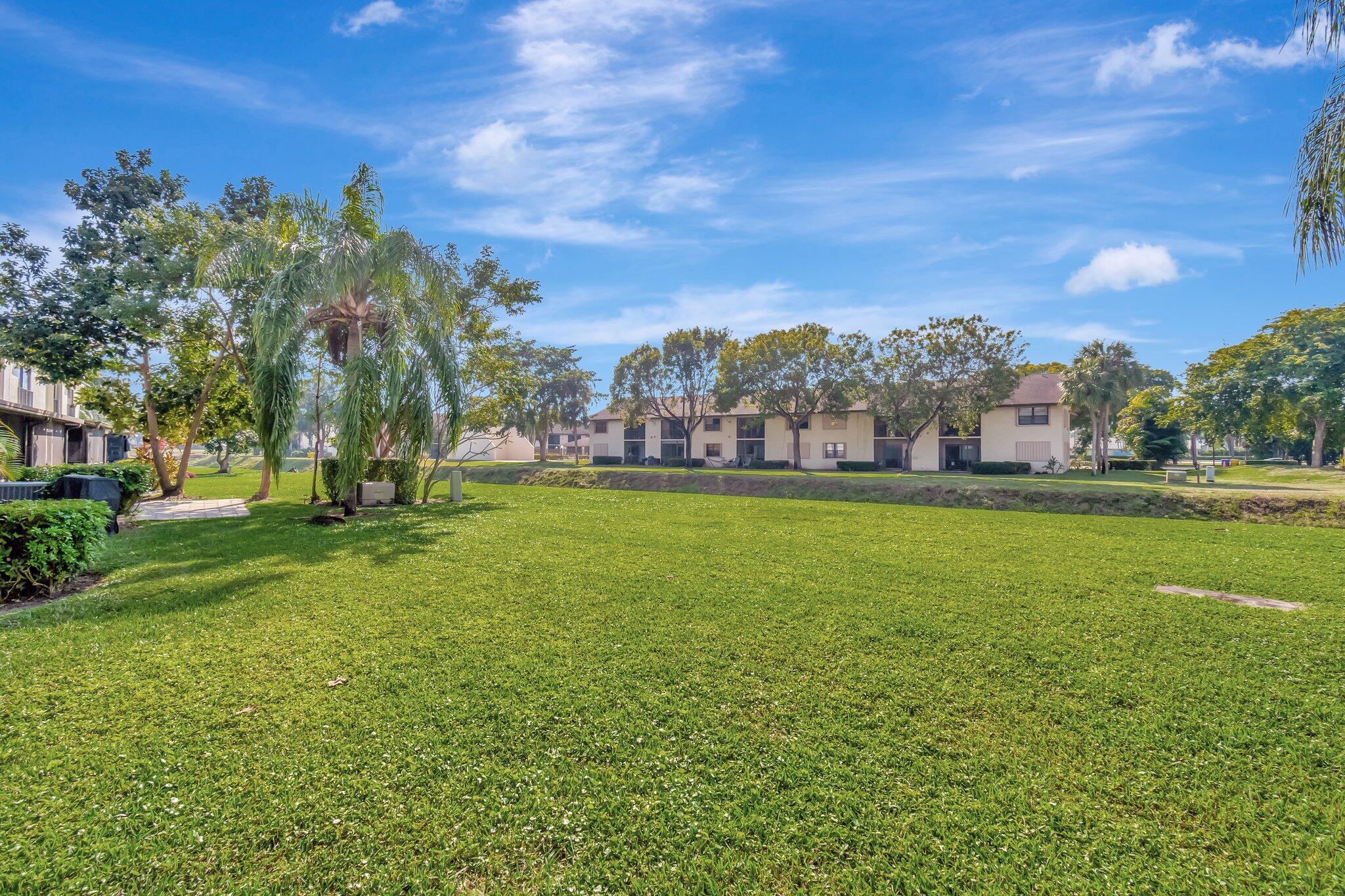 23359 Southwest 55th Way, Unit G Boca Raton, FL 33433 - Photo 45 of 63 Lots of Green Space