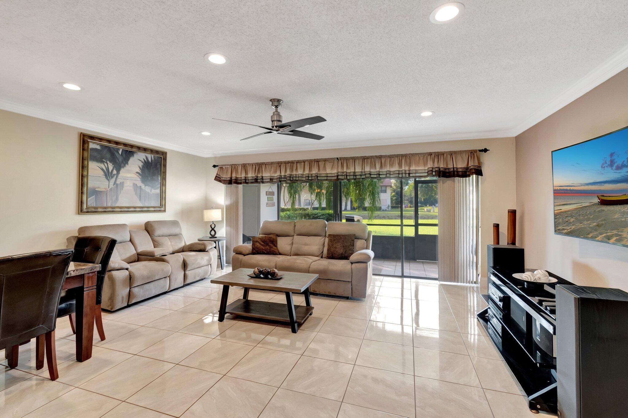 23359 Southwest 55th Way, Unit G Boca Raton, FL 33433 - Photo 6 of 63 Lots of Natural Light