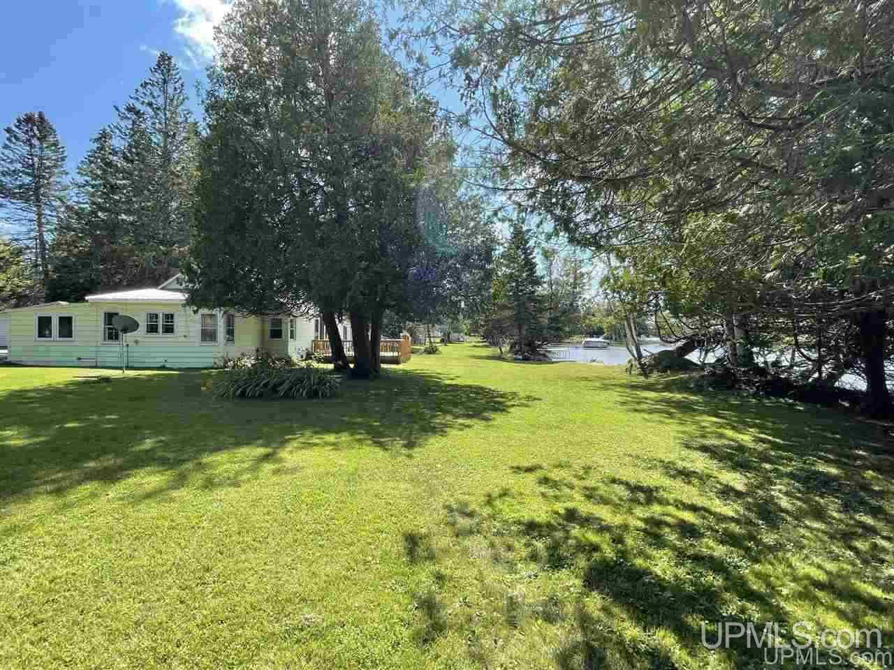 769 N East Gulliver Lake Road Gulliver, MI 49840 - Photo 21 of 28