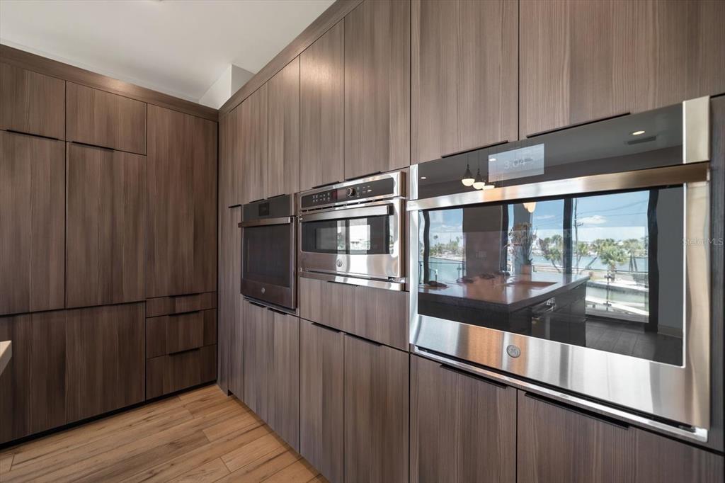 16047 Redington Drive Redington Beach, FL 33708 - Photo 21 of 80