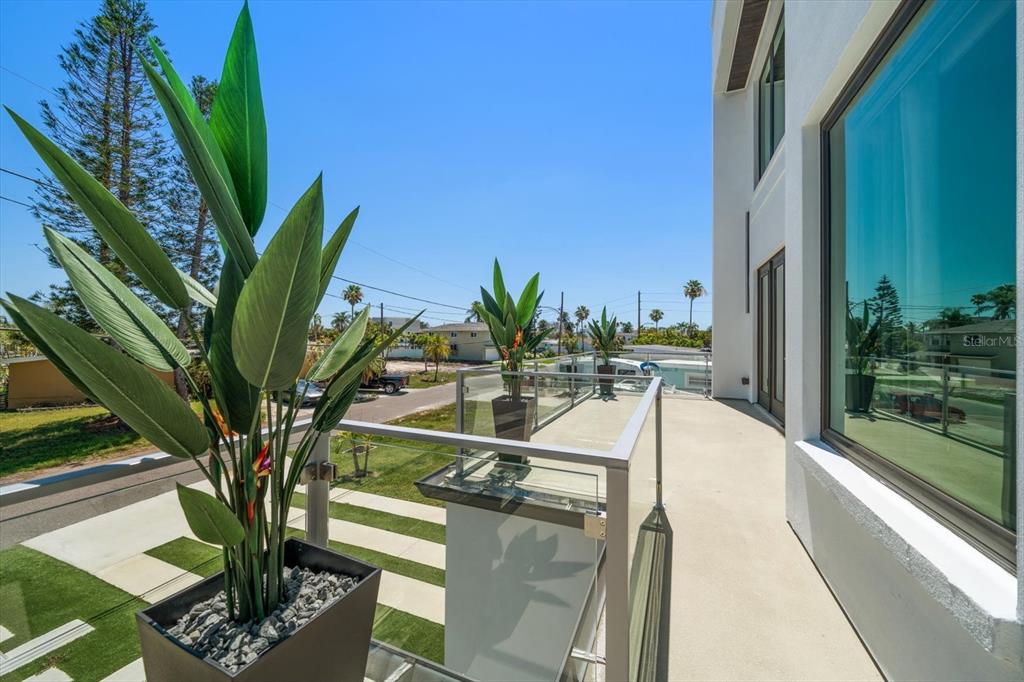 16047 Redington Drive Redington Beach, FL 33708 - Photo 33 of 80