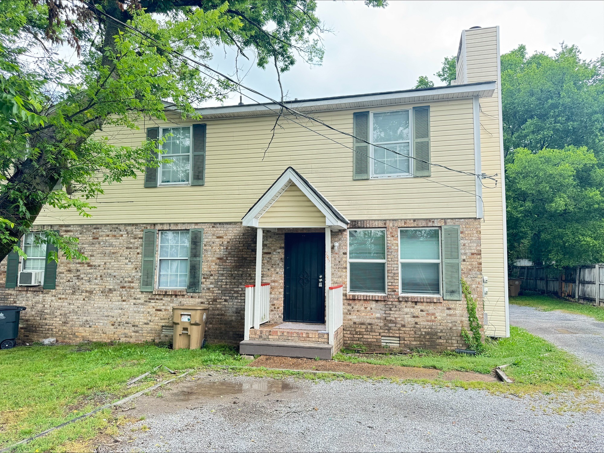 705 Neelys Bend Road Madison, TN 37115 - Photo 2 of 13