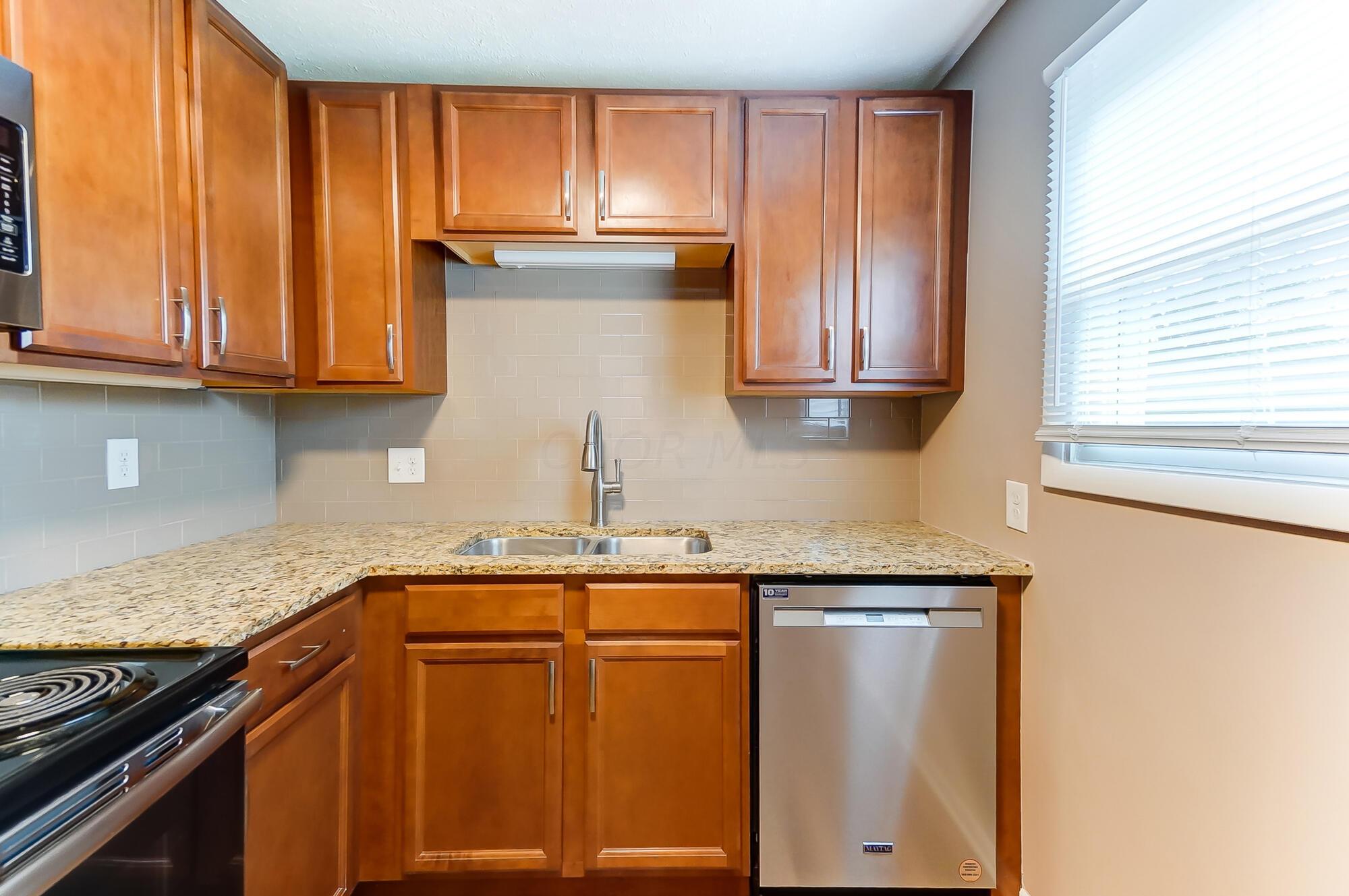 4549 Grimsby Road Columbus, OH 43227 - Photo 8 of 22 Kitchen