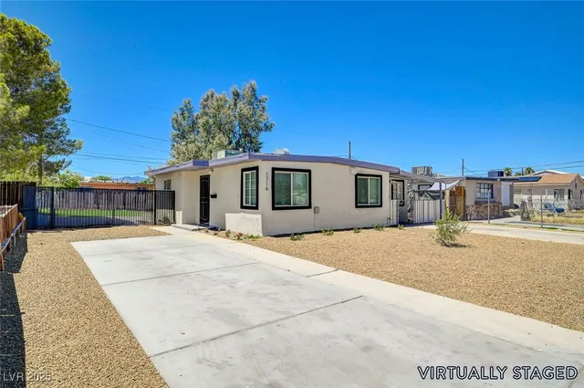 $1,950 | 1716 Pacific Street, Las Vegas, NV 89104