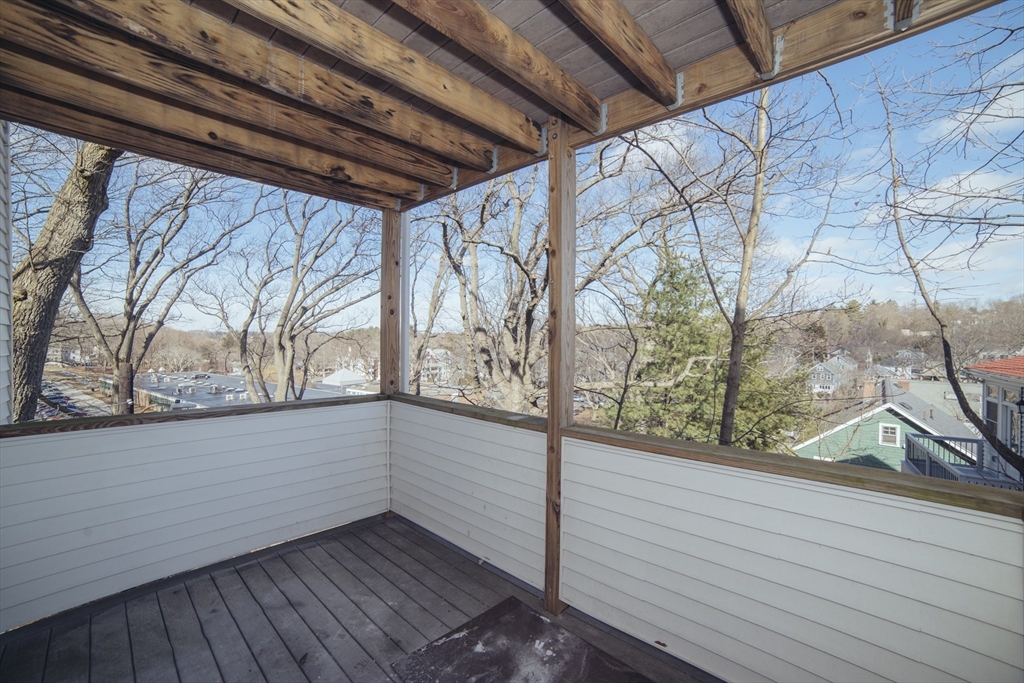 10 Duffley Court, Unit 1 Chestnut Hill, MA 02467 - Photo 24 of 29