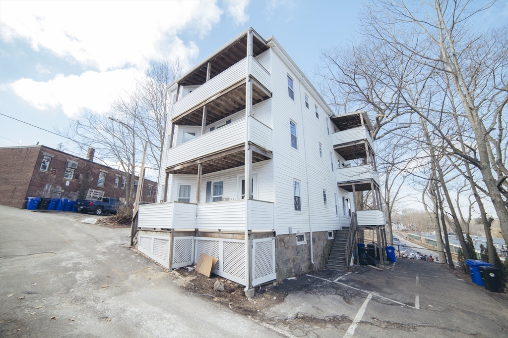 10 Duffley Court, Unit 1 Chestnut Hill, MA 02467 - Photo 27 of 29