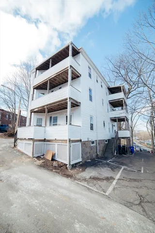 $3,500 | 10 Duffley Court, Unit 1, Chestnut Hill, MA 02467