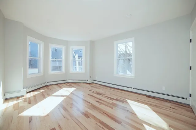 $3,500 | 10 Duffley Court, Unit 1, Chestnut Hill, MA 02467