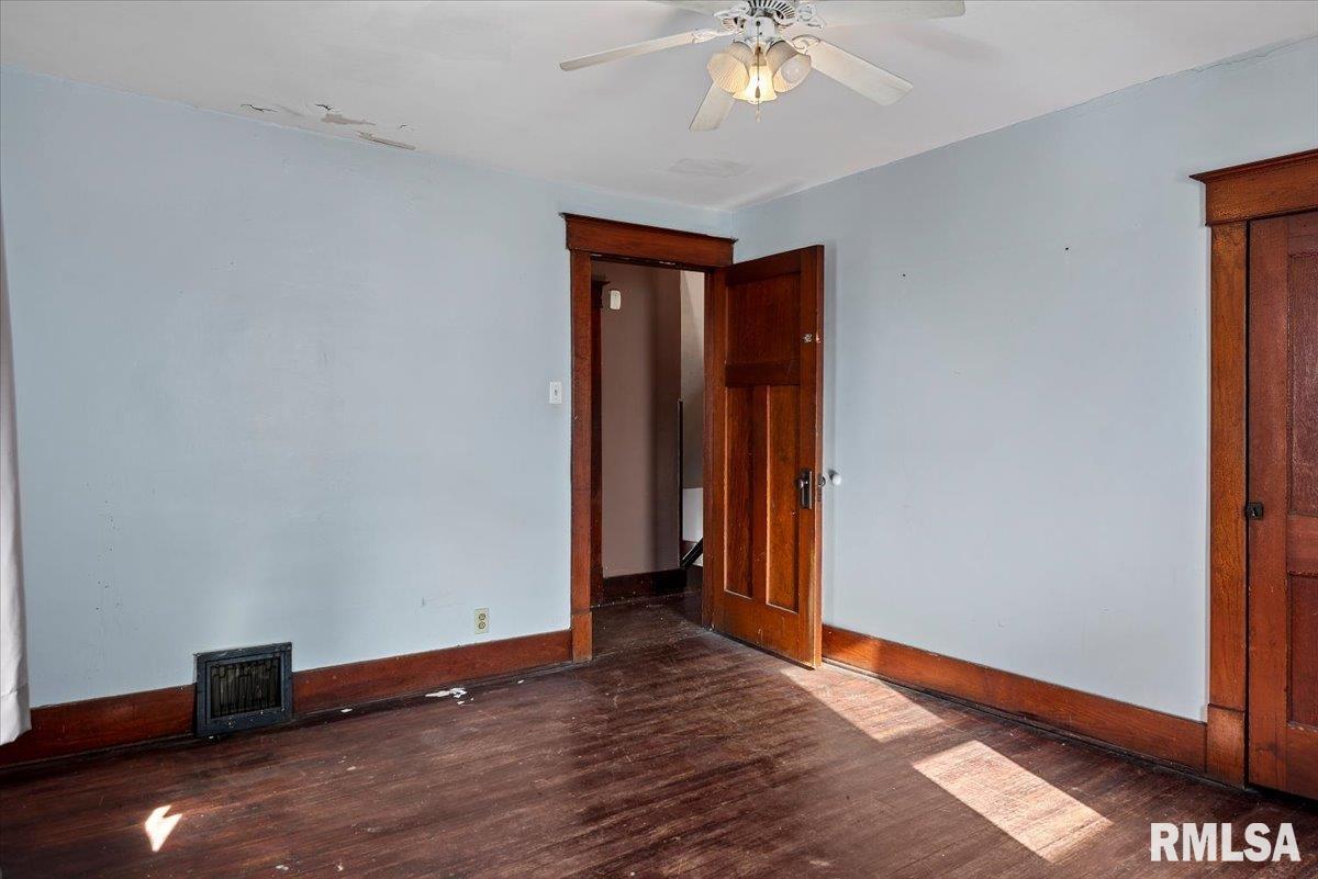 1505 Pennsylvania Avenue Springfield, IL 62702 - Photo 17 of 25