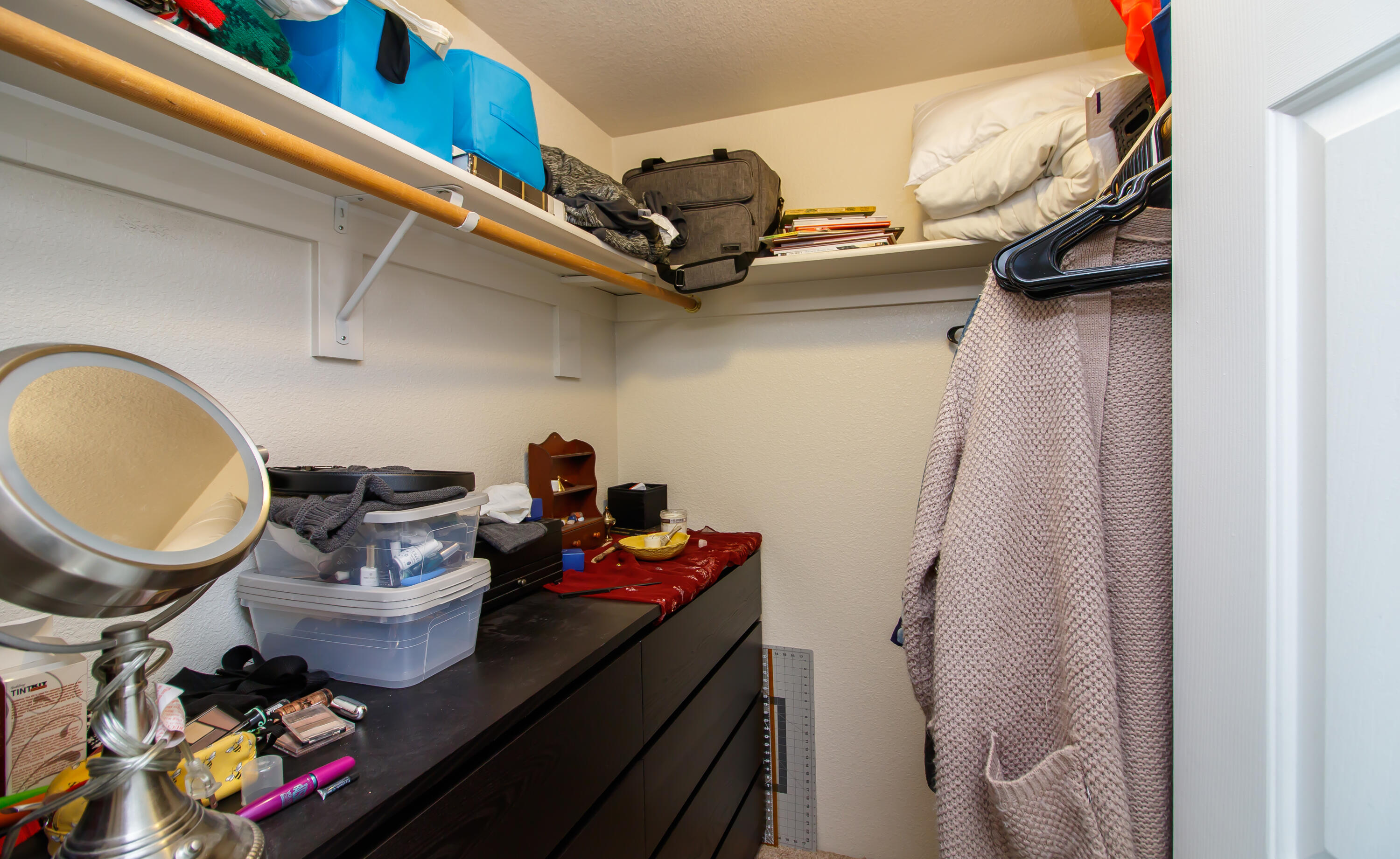 607 Shadow Way Central Point, OR 97502 - Photo 14 of 28 a view of a storage and utility room