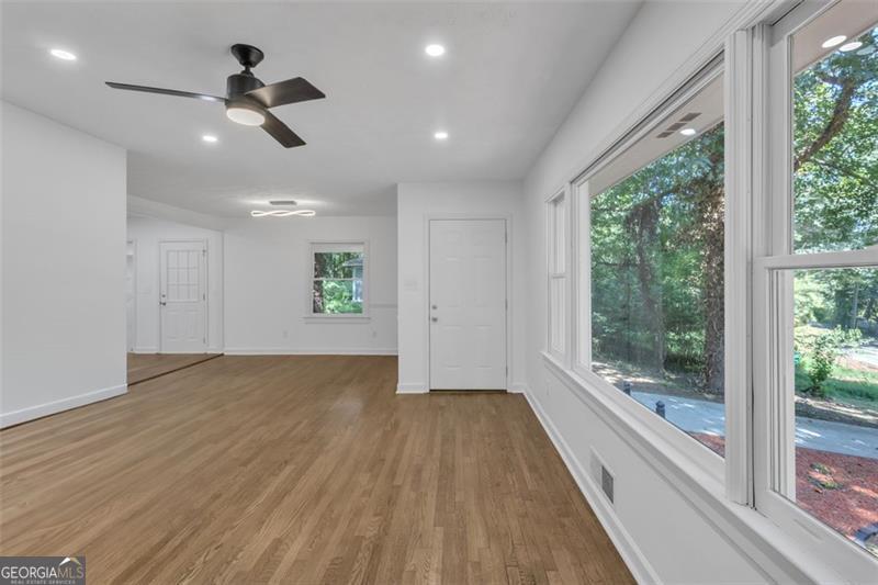 722 Northern Clarkston, GA 30021 - Photo 5 of 31