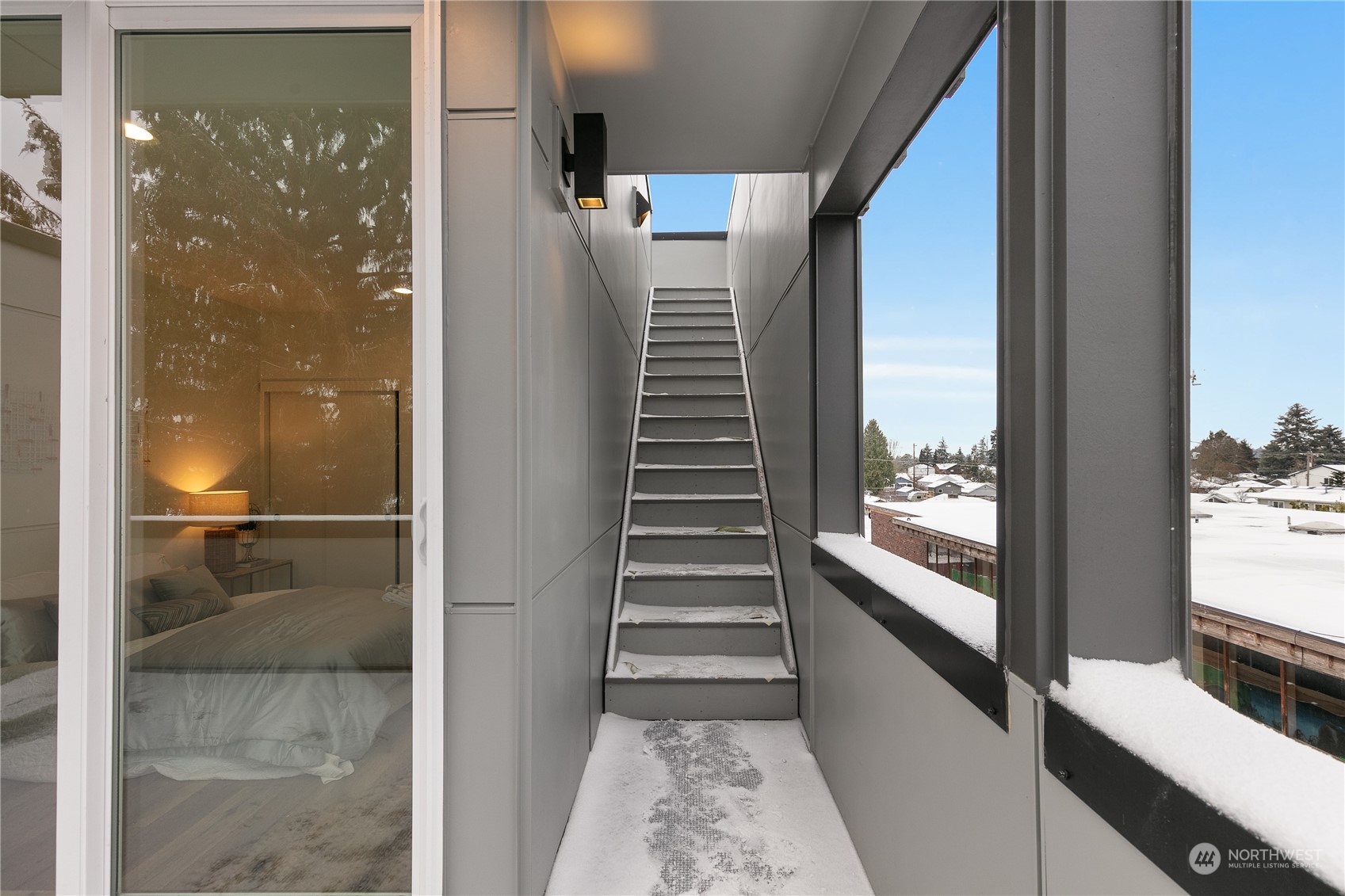 9429 18th Avenue Southwest, Unit B Seattle, WA 98106 - Photo 21 of 28 a view of a walk in closet and bedroom