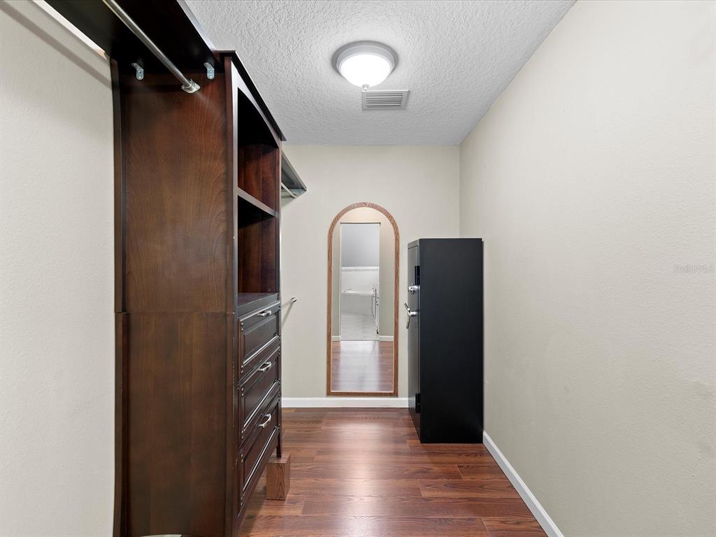 8551 Pratt Drive New Port Richey, FL 34654 - Photo 13 of 100