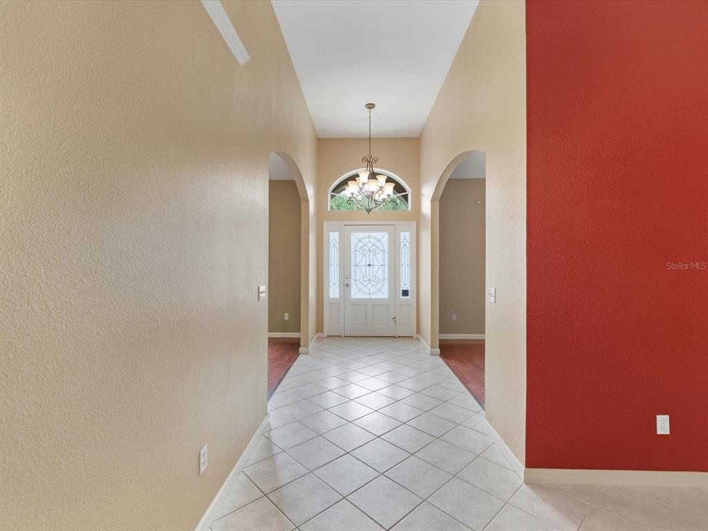 8551 Pratt Drive New Port Richey, FL 34654 - Photo 29 of 100 a view of a hallway with entryway