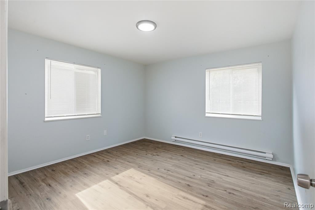 365 Granger Road, Unit 1 Ortonville, MI 48462 - Photo 8 of 23 Gallery Image 8