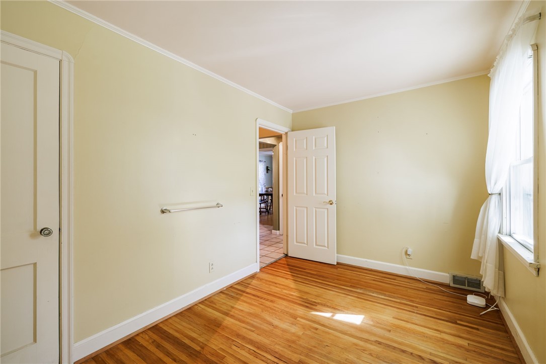 3931 Lake Road North Clarkson, NY 14420 - Photo 10 of 50