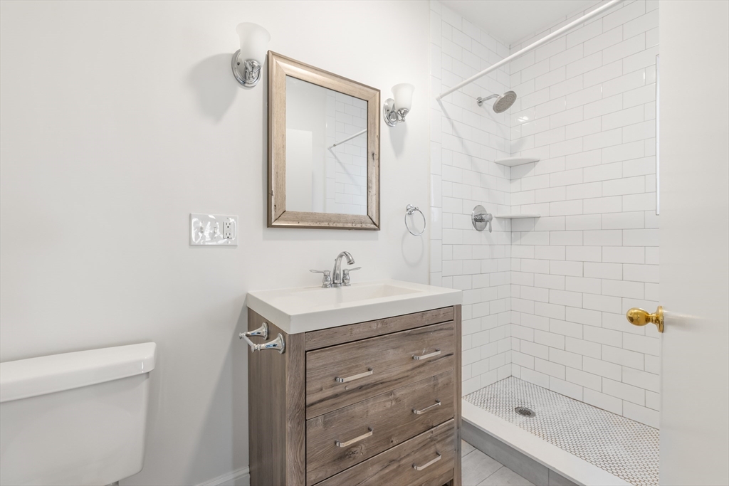 33 Pearl Street, Unit 2 Natick, MA 01760 - Photo 13 of 27