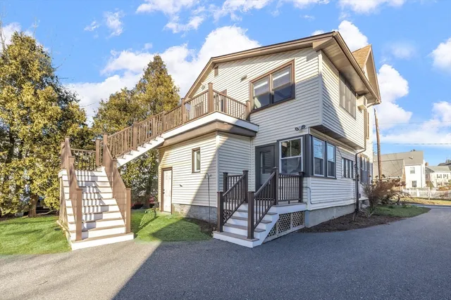 $3,400 | 33 Pearl Street, Unit 2, Natick, MA 01760