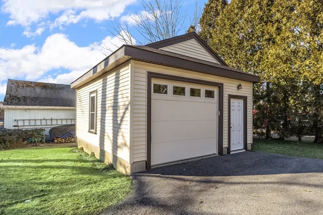 $3,400 | 33 Pearl Street, Unit 2, Natick, MA 01760