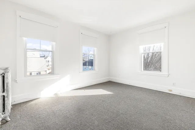 $3,400 | 33 Pearl Street, Unit 2, Natick, MA 01760