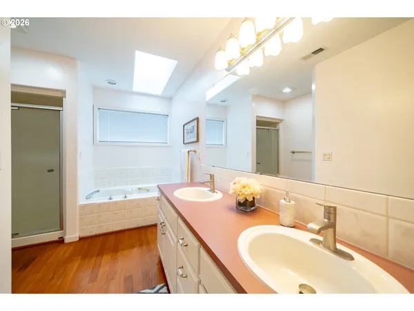 $609,000 | 312 Southwest Cascade Meadow Drive, Sublimity, OR 97385