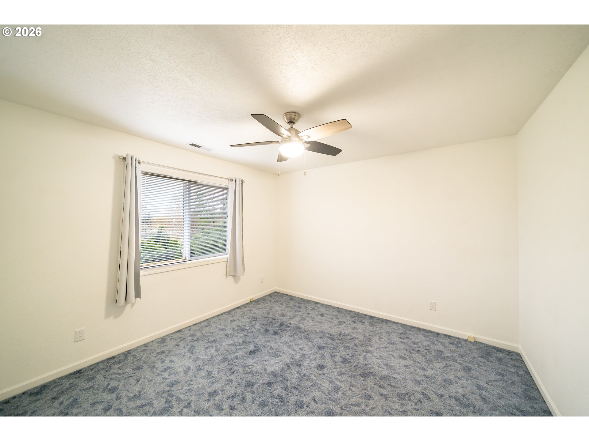 312 Southwest Cascade Meadow Drive Sublimity, OR 97385 - Photo 22 of 41